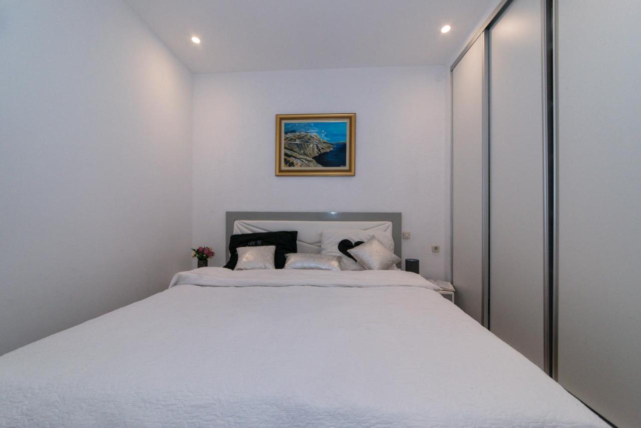Apartman Luka Vila Vesa Promajna With Jacuzzi & Garden公寓 外观 照片