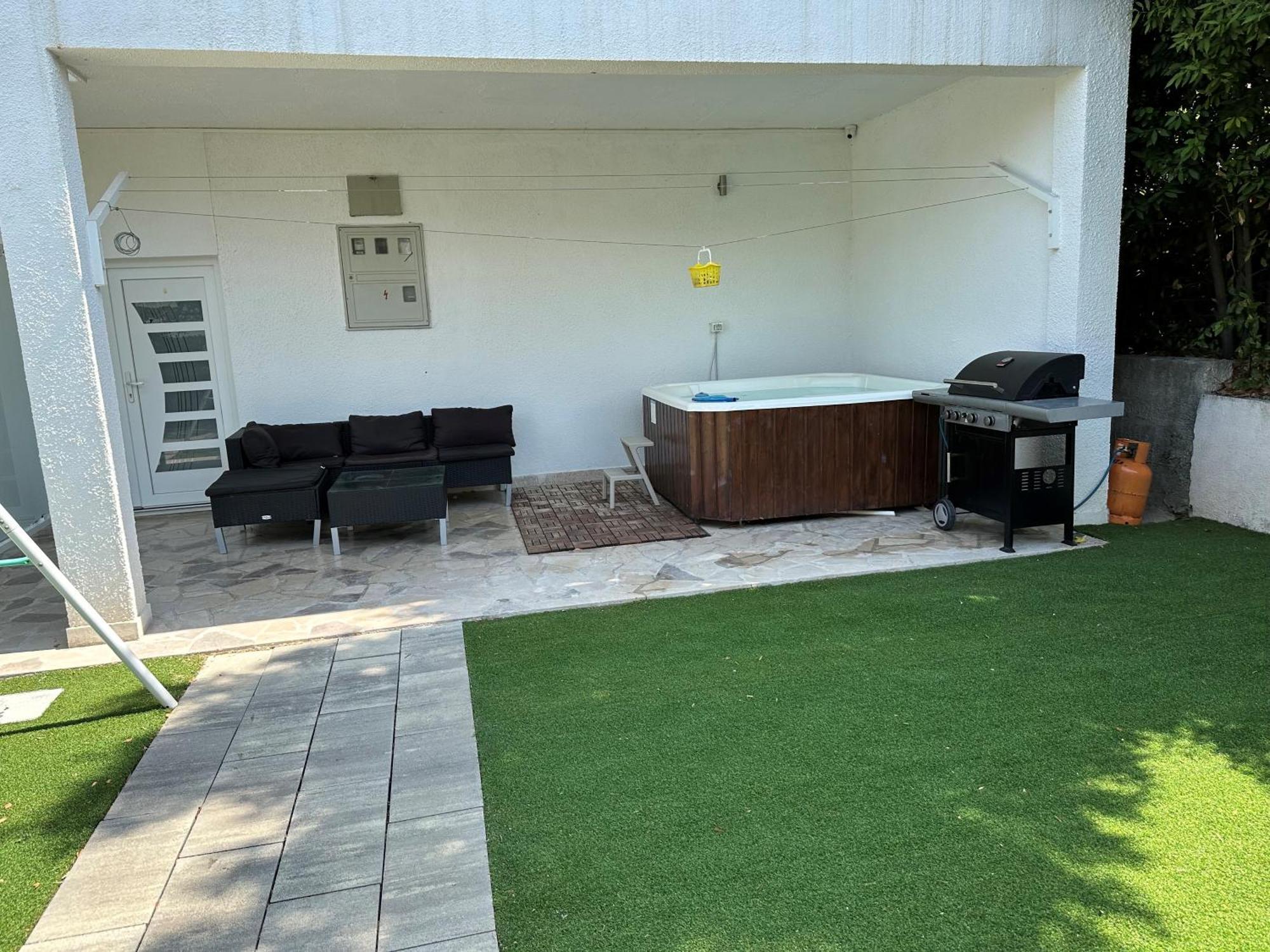 Apartman Luka Vila Vesa Promajna With Jacuzzi & Garden公寓 外观 照片